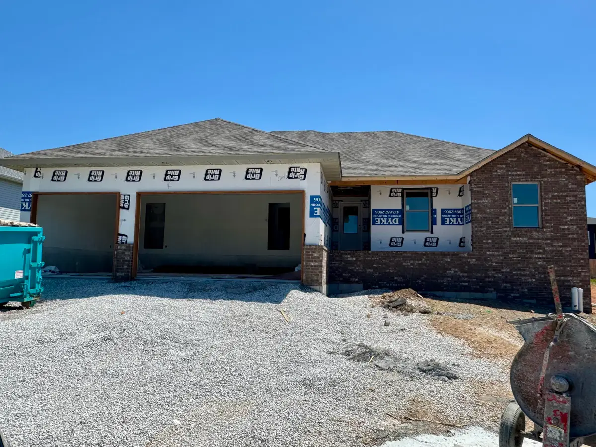 2608 W Pigeon Drive, Ozark, MO 65721 - #1