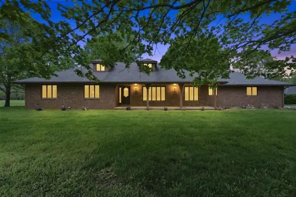 431 N Farm Road 205, Springfield, MO 65802