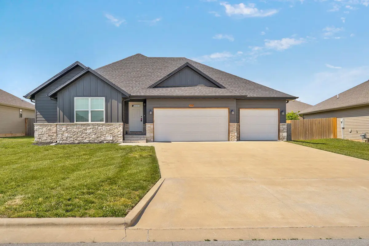 5607 W Pine Street, Springfield, MO 65802 - #1