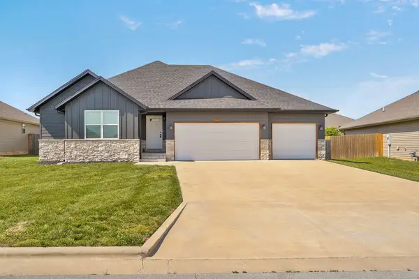 5607 W Pine Street, Springfield, MO 65802