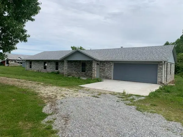 7706 Farm Road 1120, Verona, MO 65769
