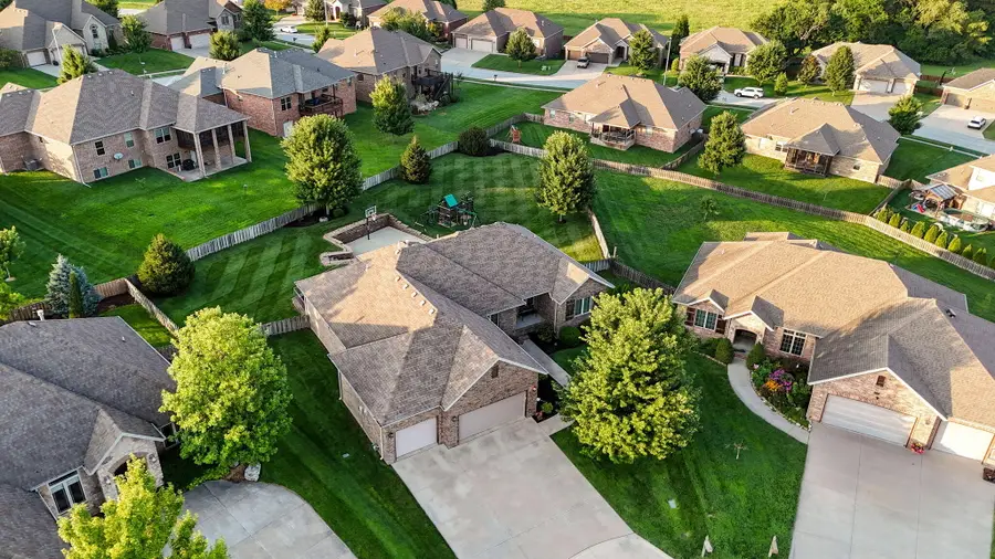 1653 N Oakfair Place, Springfield, MO 65802 - #3