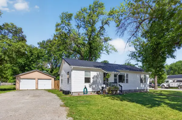 429 N Prewitt Street, Nevada, MO 64772