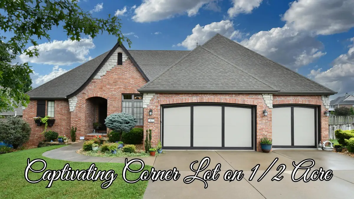 1402 N Rockingham Avenue, Nixa, MO 65714 - #1