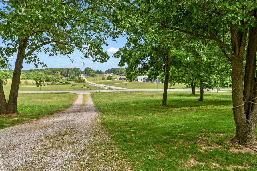 1194 State Highway Dd, Marshfield, MO 65706 - #2