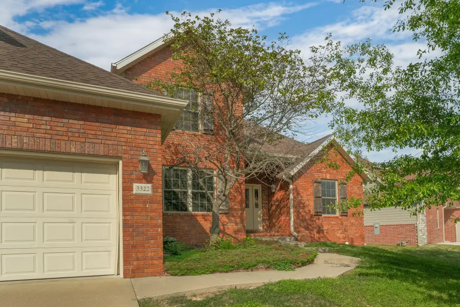 3322 S Saratoga Avenue, Springfield, MO 65804 - #3