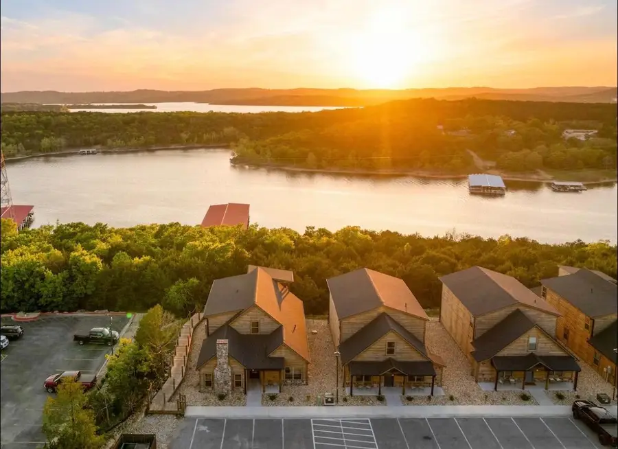 360 Indian Summer Lane, Branson, MO 65616 - #2
