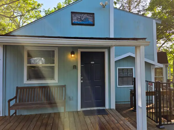 22674 Forest Lane, Hermitage, MO 65668