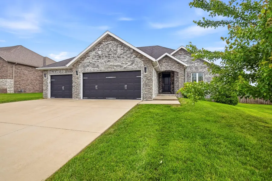 4324 E Kentbrook Drive, Springfield, MO 65802 - #2