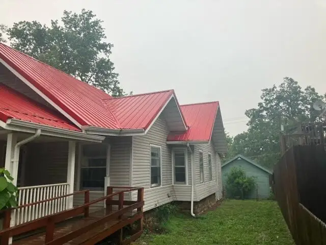 113 W Hickory Street, El Dorado Springs, MO 64744 - #2