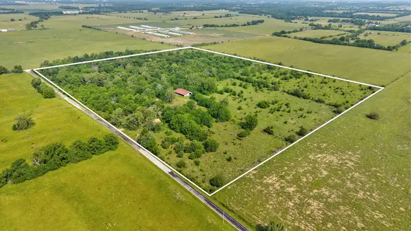 18204 Lawrence 2140, Aurora, MO 65605