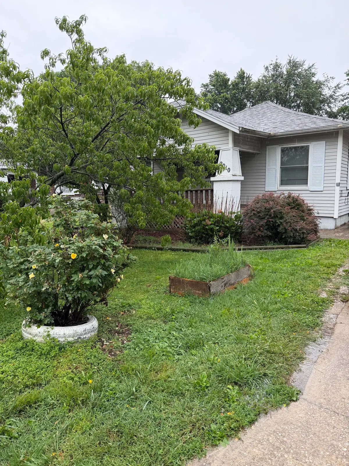 2010 E Cairo Street, Springfield, MO 65802 - #1