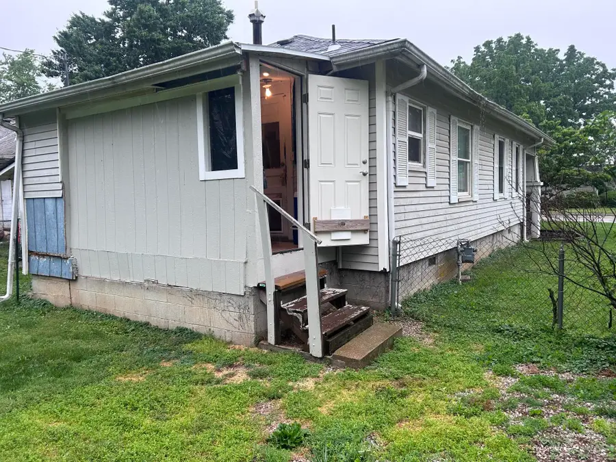 2010 E Cairo Street, Springfield, MO 65802 - #3