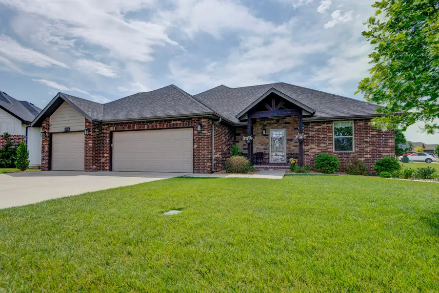 4714 N Venice Court, Ozark, MO 65721 - #2