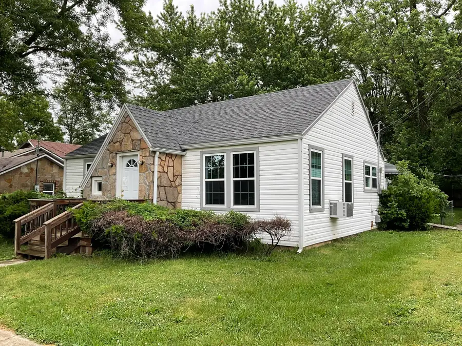 410 N Division Street, Seymour, MO 65746 - #2