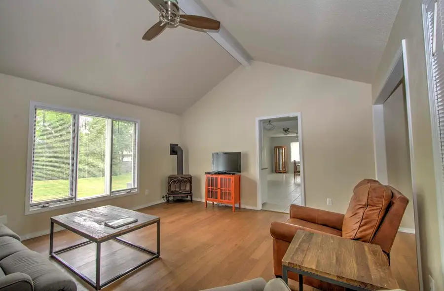 569 E Hillwallen Place, Nixa, MO 65714 - #2
