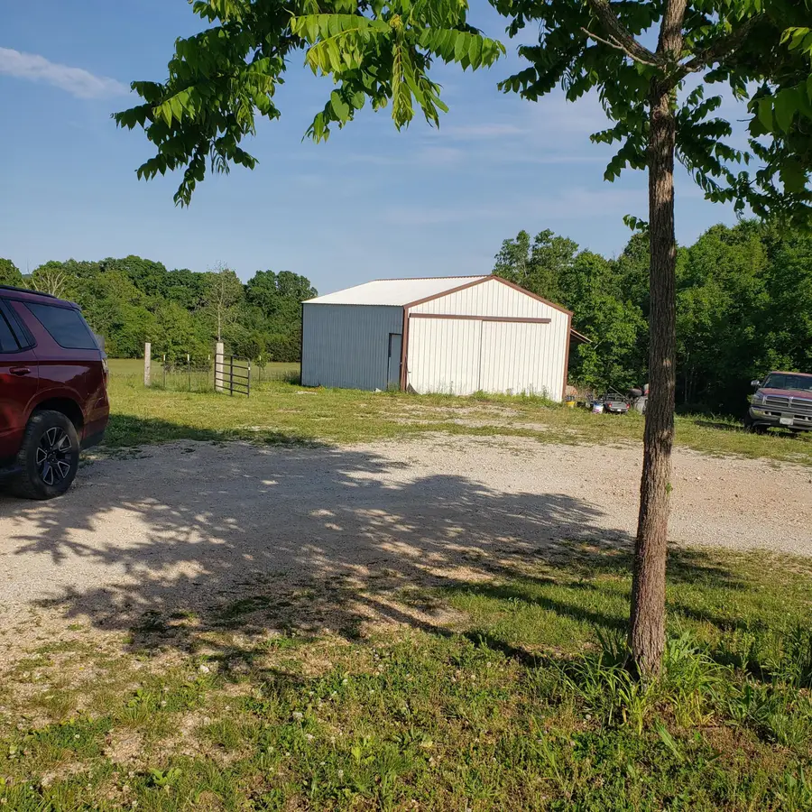 12074 Highway Ee, Mountain Grove, MO 65711 - #2