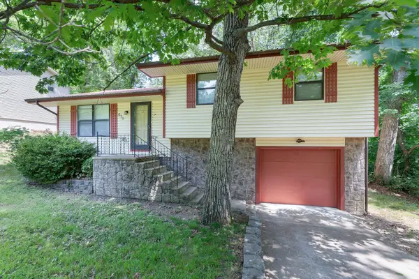 610 Pocahontas Street, Branson, MO 65616