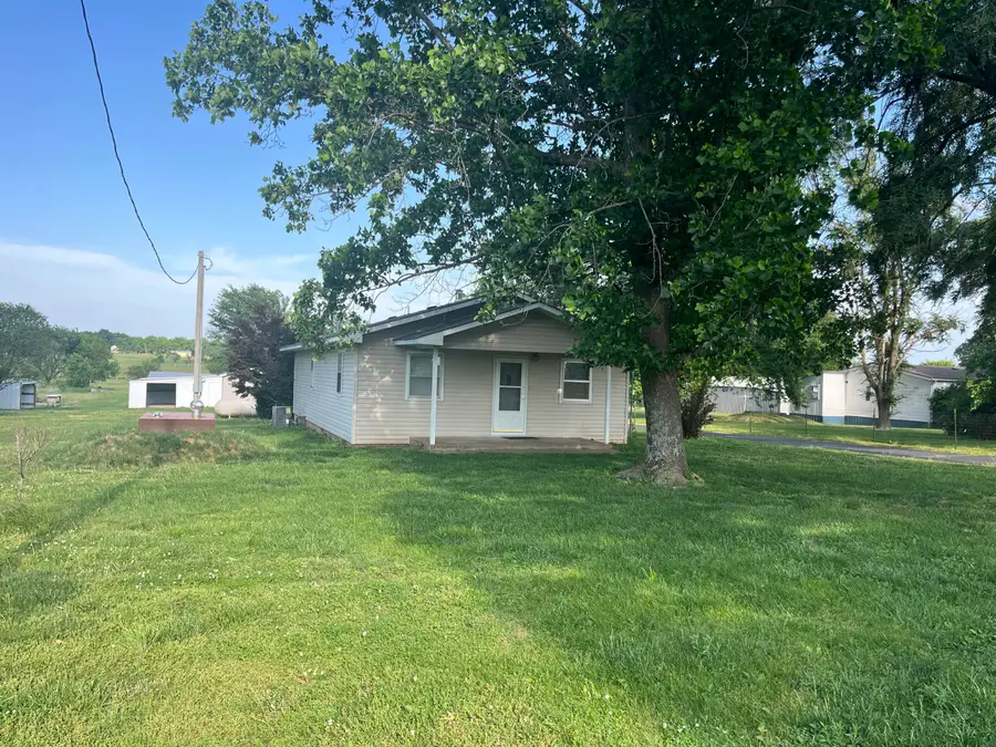18326 Lawrence 1182, Aurora, MO 65605 - #2