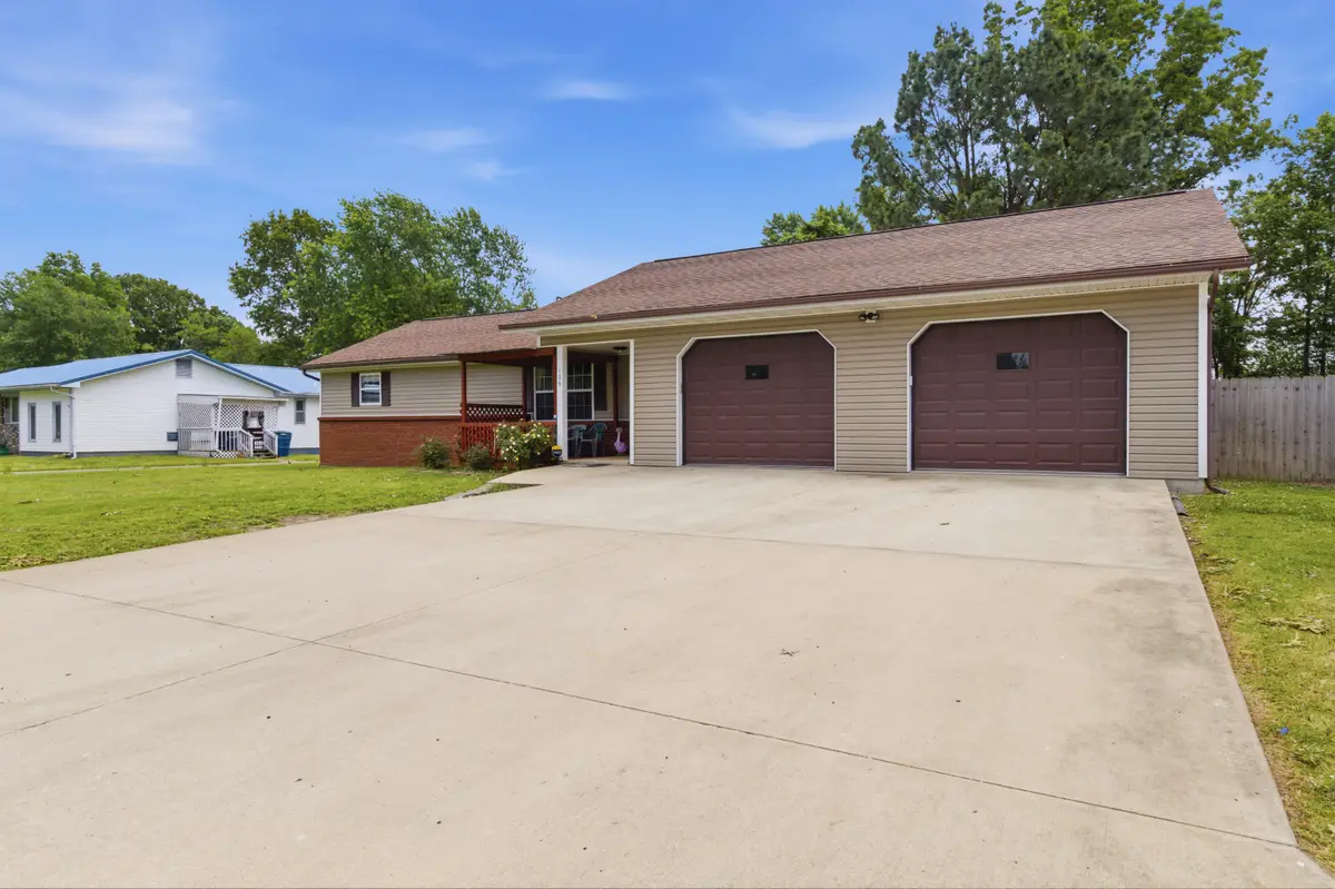 109 Circle Drive, Monett, MO 65708 - #1