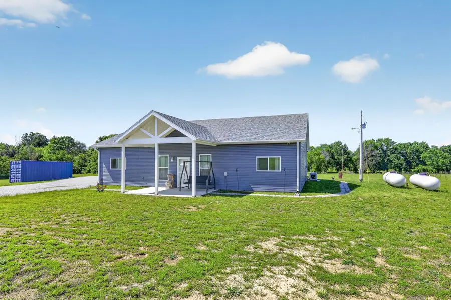 25385 U.s. 54, Walker, MO 64790 - #2