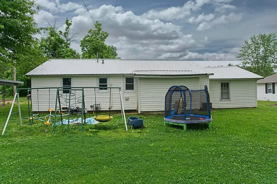 733 W North Street, Mountain Grove, MO 65711 - #3