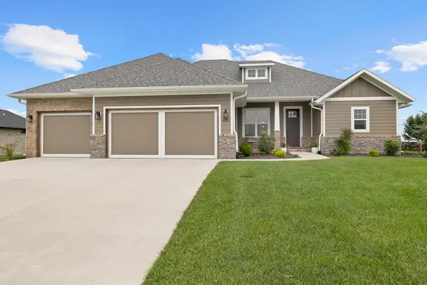 103 Summit Point Road, Saddlebrooke, MO 65630