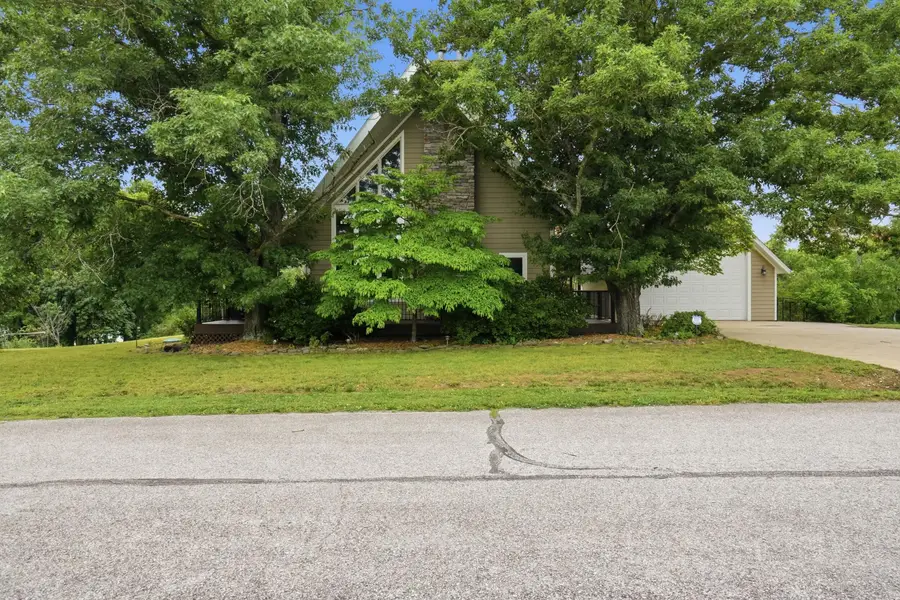 660 Hunt Club Circle, Galena, MO 65656 - #3