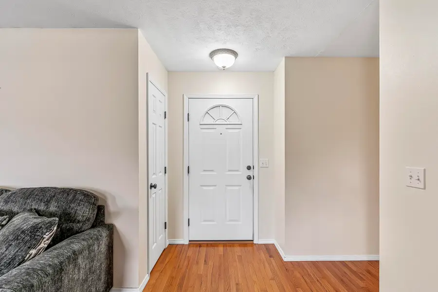 735 N White Rock Avenue, Republic, MO 65738 - #3