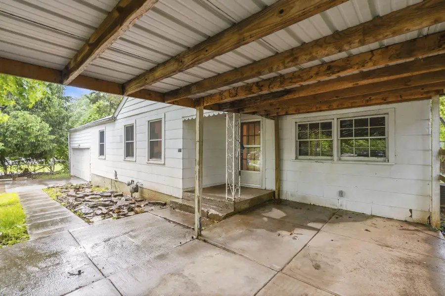 731 S Old Orchard Avenue, Springfield, MO 65802 - #3