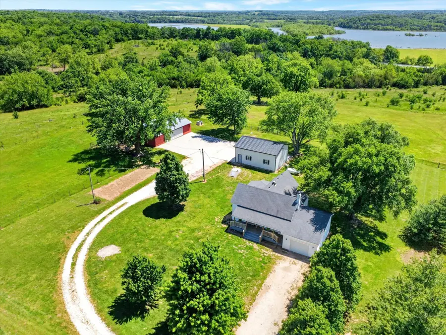 4848 S 50th Road, Aldrich, MO 65601 - #2