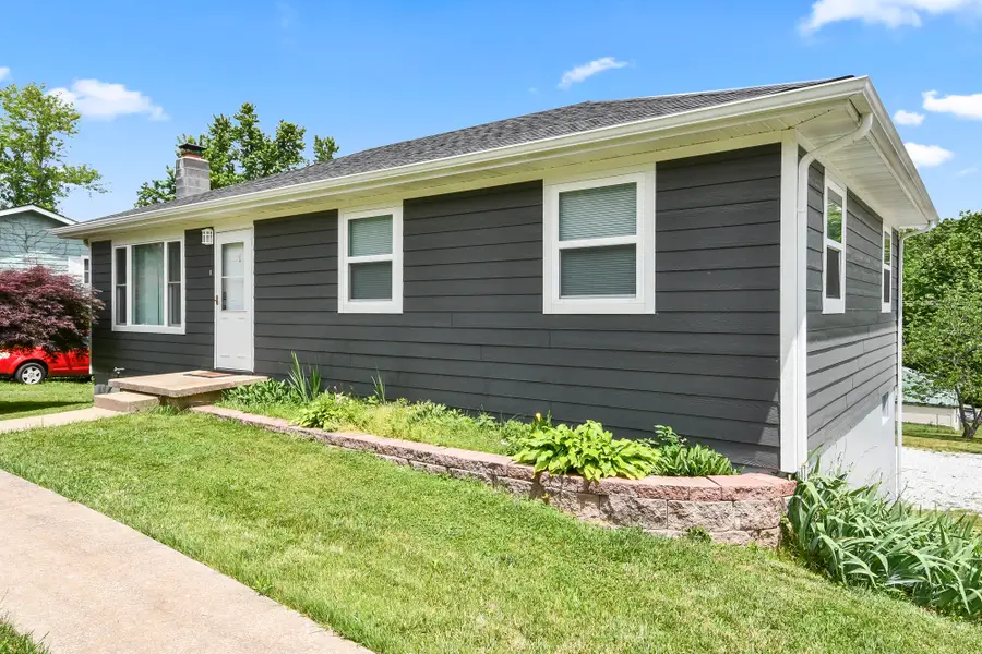 1300 S 11th Street, Ozark, MO 65721 - #2