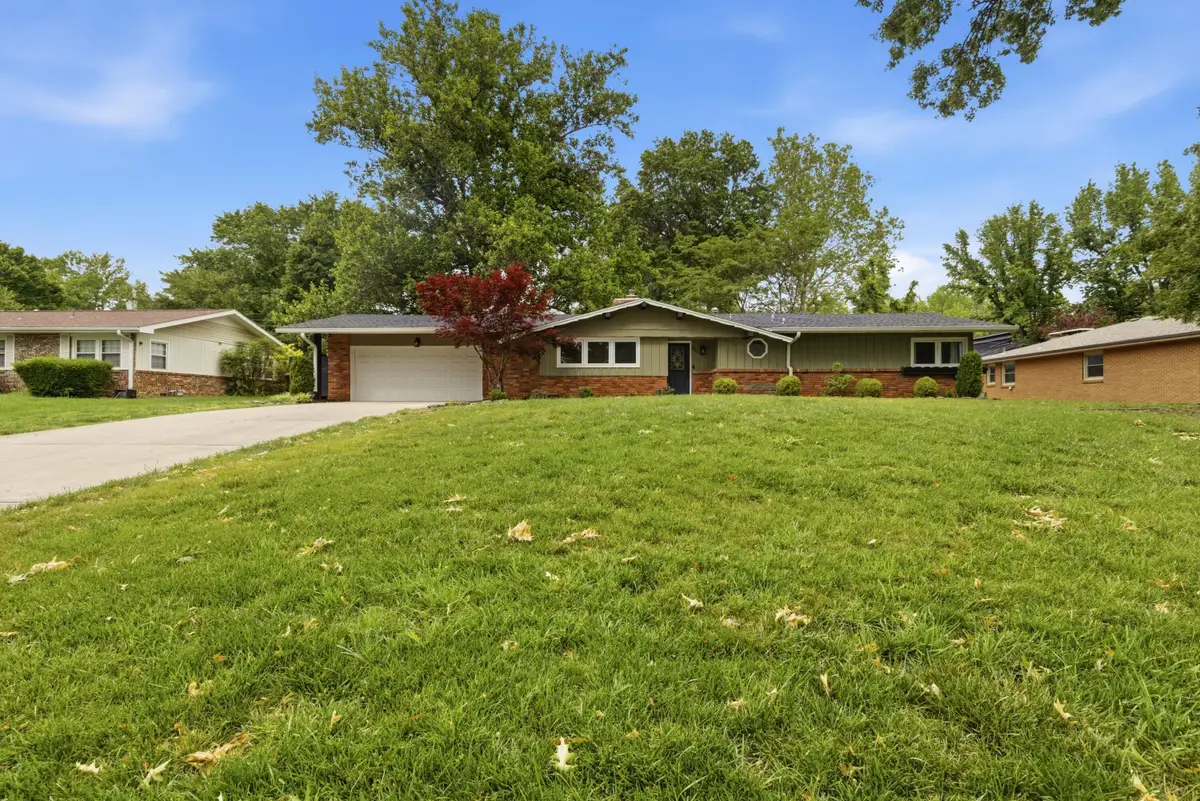 2723 E Glenwood Street, Springfield, MO 65804 - #1