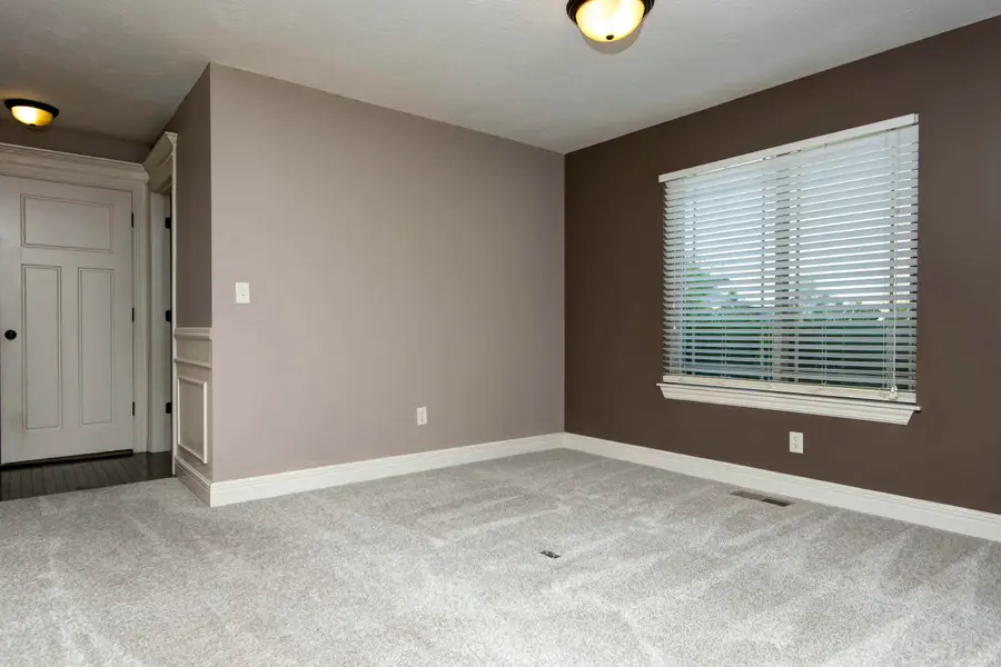 1382 S Cumberland Avenue, Republic, MO 65738 - #3
