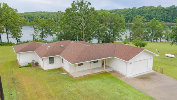 26237 Twin Rivers Drive, Shell Knob, MO 65747