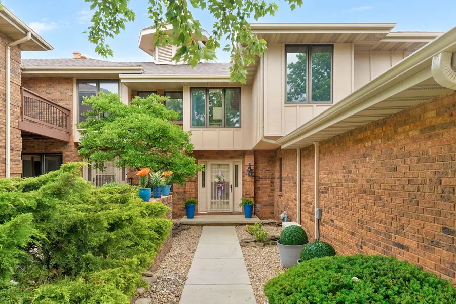 3141 E Raynell Street #E, Springfield, MO 65804 - #2