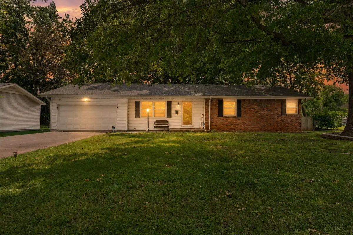 730 W Sylvania Street, Springfield, MO 65807 - #1