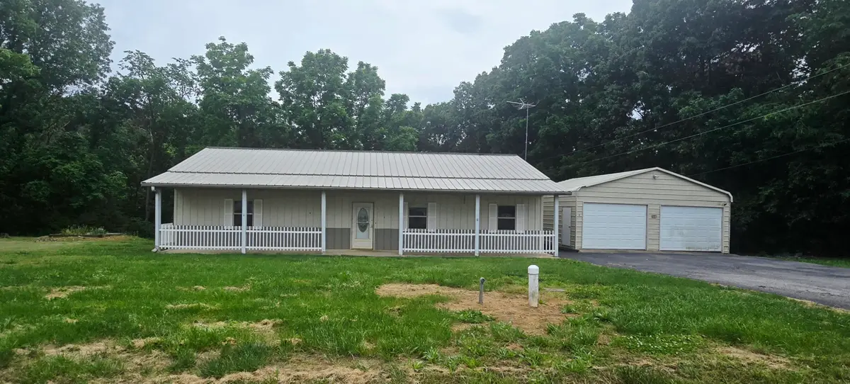19607 State Highway 76, Cassville, MO 65625 - #1
