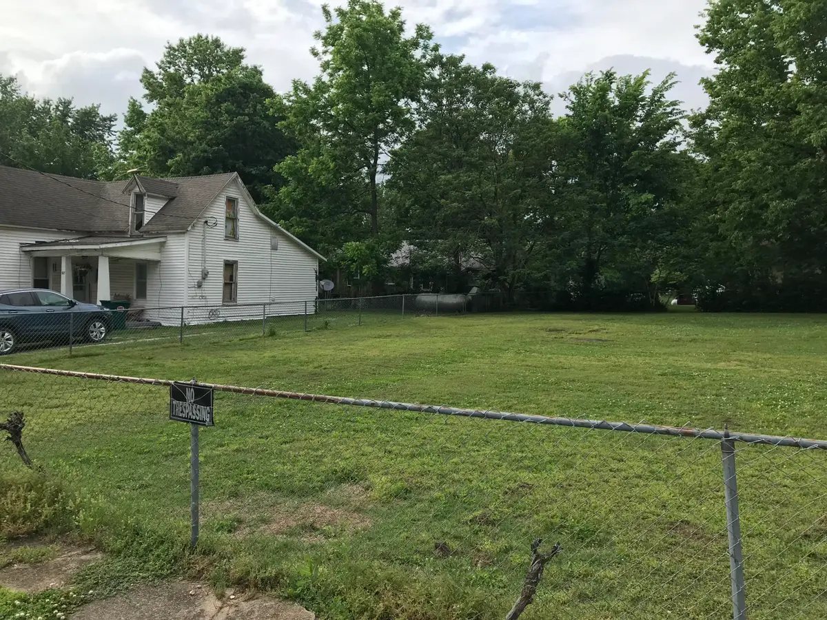 000 W Benton Street, Buffalo, MO 65622 - #1