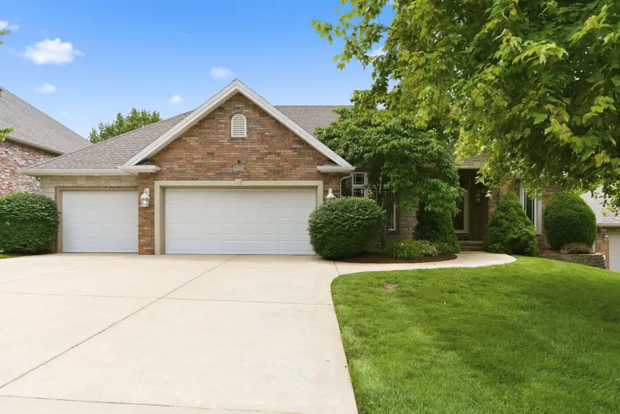 5277 S Whitmore Avenue, Springfield, MO 65810 - #2