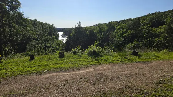 25960 Willow Road, Hermitage, MO 65668