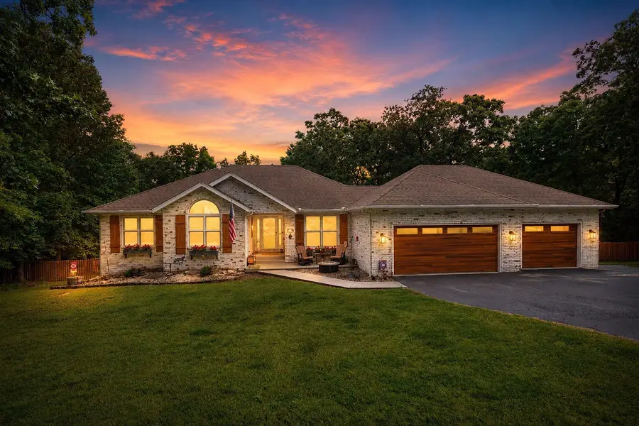 158 Spring Lane, Branson, MO 65616 - #2