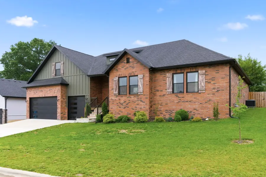 1604 E Silo Ridge Drive, Ozark, MO 65721 - #3