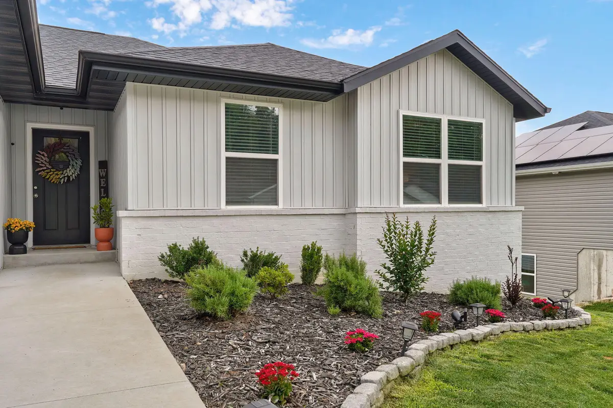 175 Sunrise Villa Drive, Branson, MO 65616 - #1