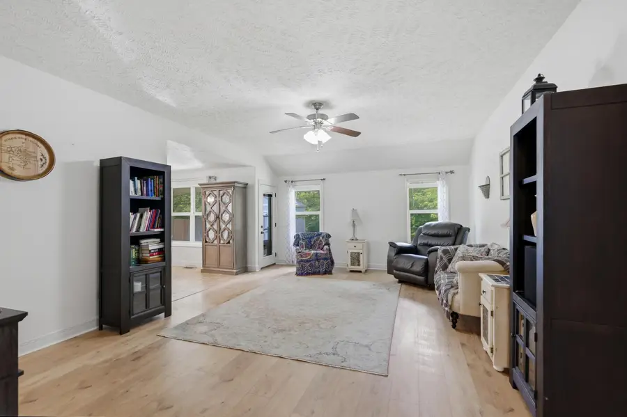 1027 Nickolas Street, Aurora, MO 65605 - #2