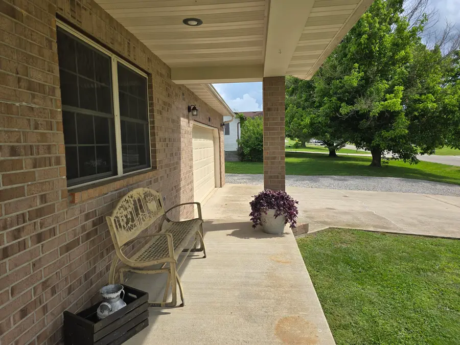 514 Guthery Street, Ava, MO 65608 - #3