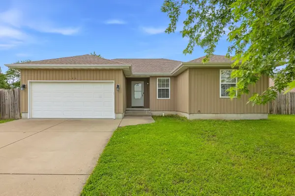 500 N Pinecrest Street, Buffalo, MO 65622
