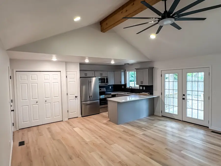 210 N Airwood Avenue, Springfield, MO 65802 - #2
