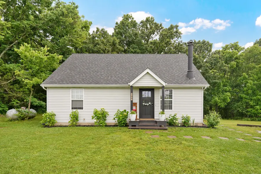100 Meadowood Lane, Ozark, MO 65721 - #2