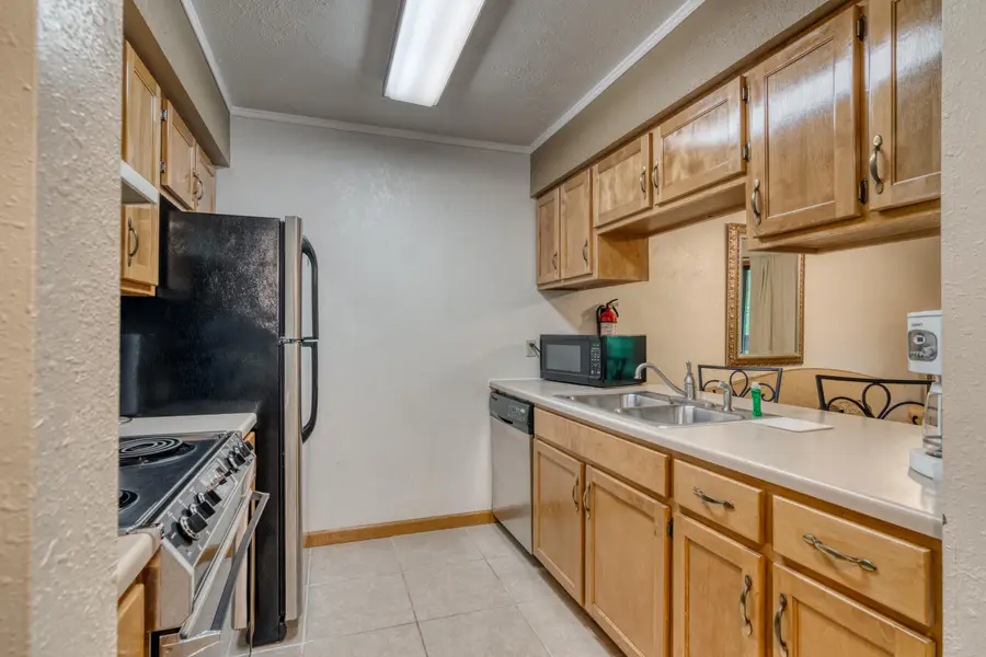 187 Clubhouse Drive #Apt 22, Branson, MO 65616 - #2